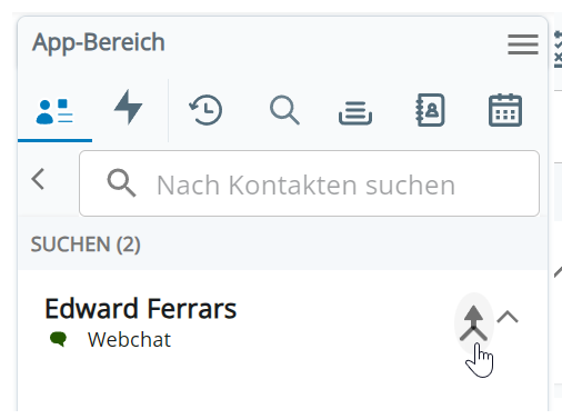 Der Cursor geht über das Zusammenführen-Symbol neben einem Kundenkarte für Edward Ferrars, Webchat.