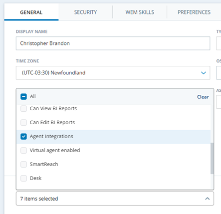 Unter Admin > Mitarbeiter ist im Drop-down-Menü Attribute die Option Agent-Integrationen ausgewählt.