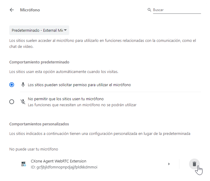 Agent WebRTC Extension figura en No tiene permitido usar su micrófono. El cursor se desplaza sobre el icono Eliminar de un cubo de basura.