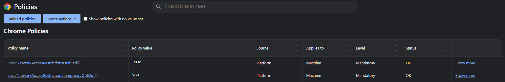 La page des stratégies Chrome affiche deux entrées : une stratégie définie sur « faux » et une autre sur « vrai », toutes deux marquées comme obligatoires et OK.